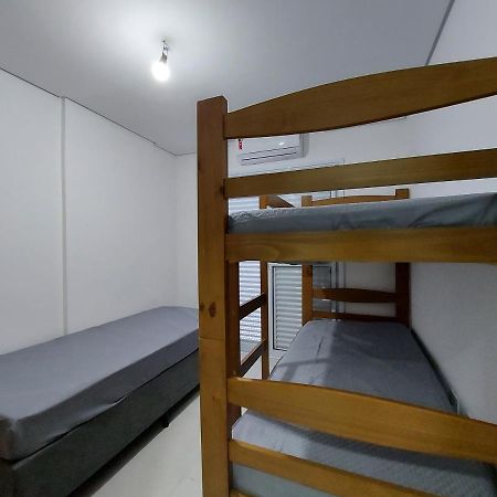 דירות ברטיוגה Apartamento Perto Da Praia No Indaia מראה חיצוני תמונה