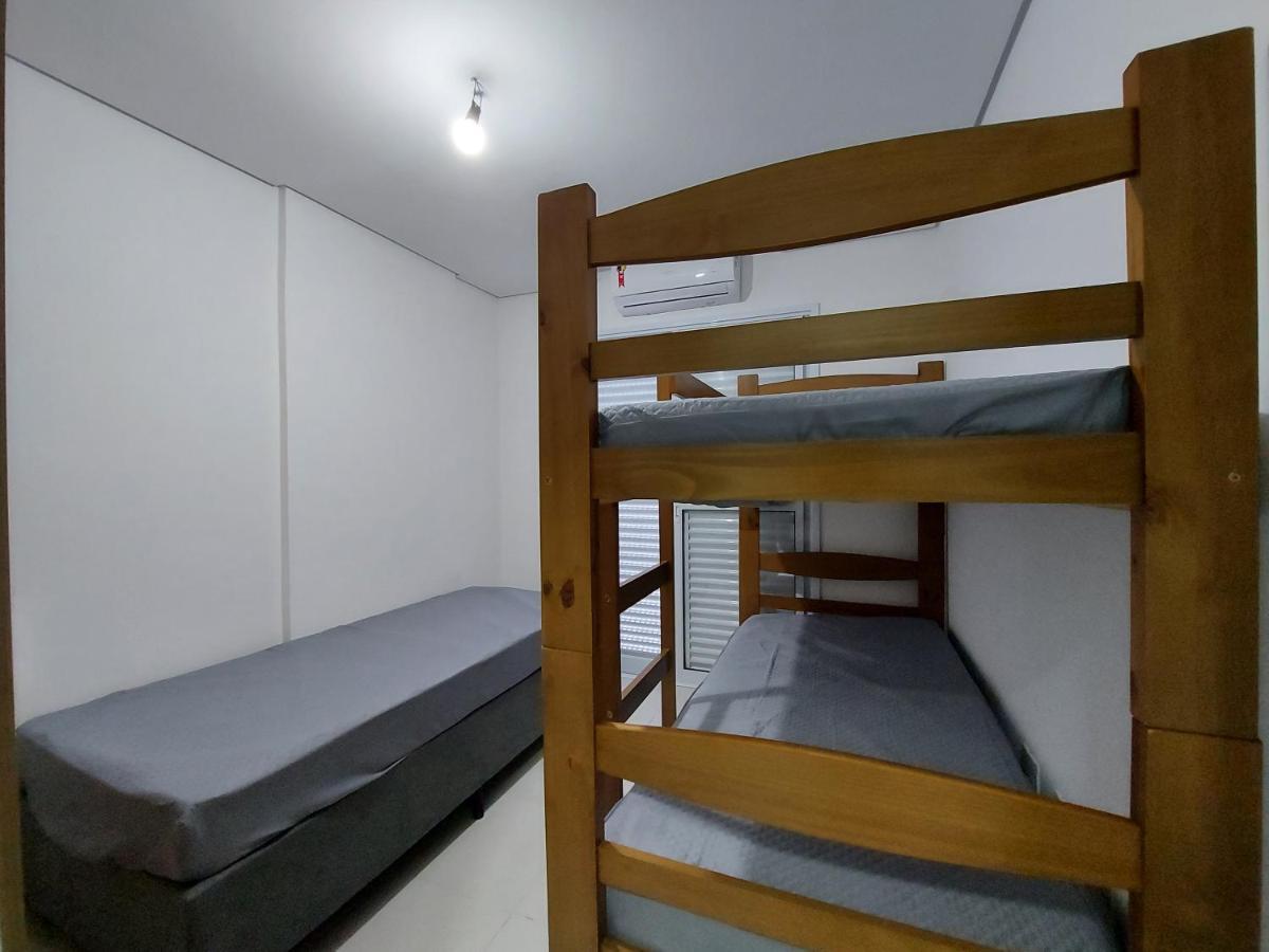 דירות ברטיוגה Apartamento Perto Da Praia No Indaia מראה חיצוני תמונה